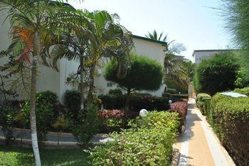 Paradise Suites Hotel Kololi Esterno foto